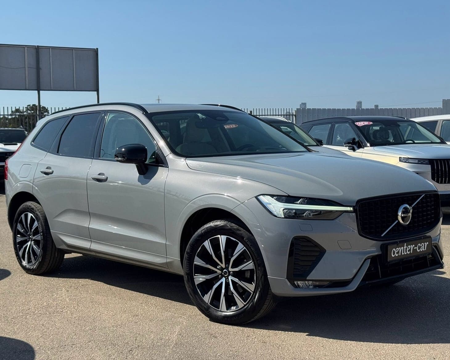 וולוו XC60 - תמונה 1 מתוך 6