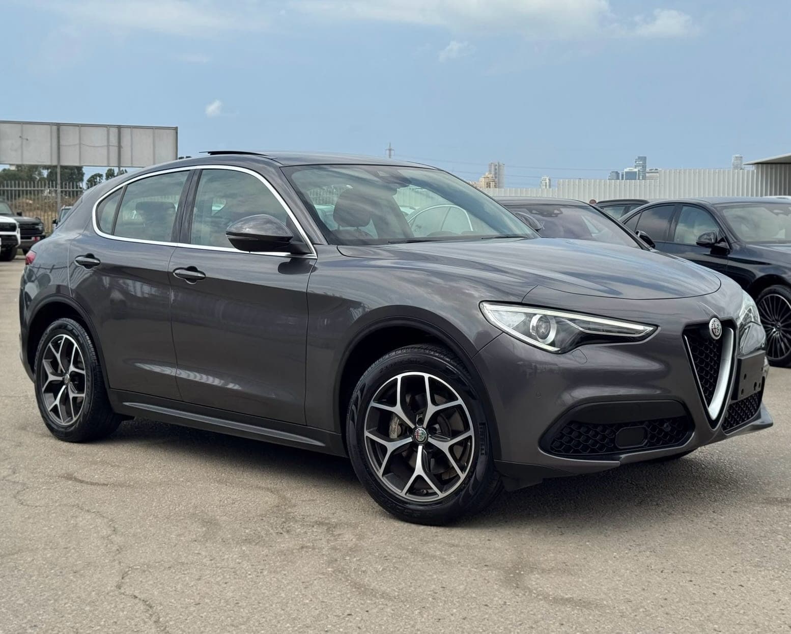אלפא רומיאו STELVIO